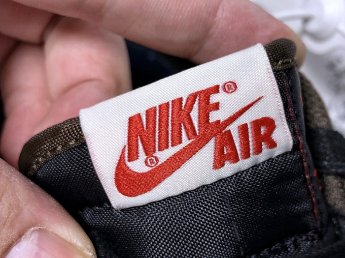 TRAVIS SCOTT NIKE AIR MAX 1 WHEAT DO9392-700