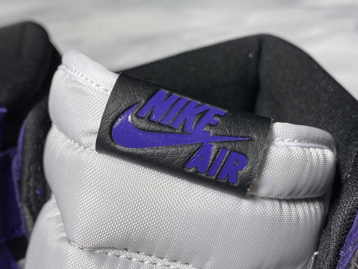 Air Jordan 1 Retro High Court Purple White 555088-500