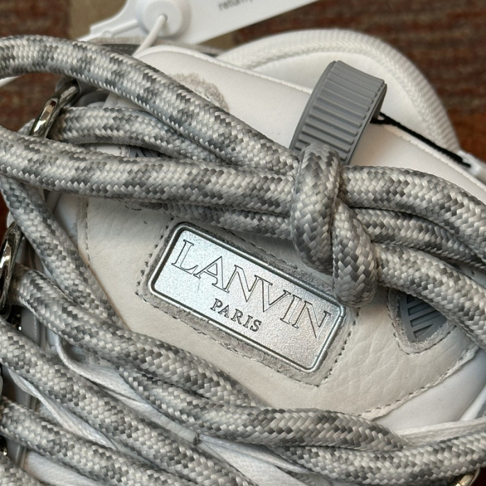 LAN.VIN 112001