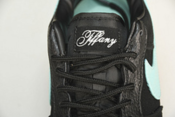 NIKE AIR FORCE 1 LOW x  Tiffany & Co.