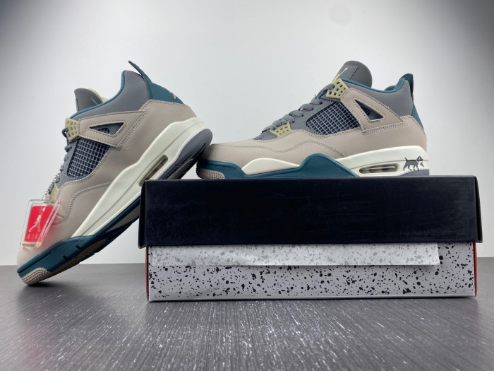 Air Jordan 4 SECRAFT  DV3742-021