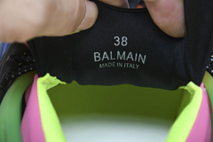 Balmain Sneakers FOR01