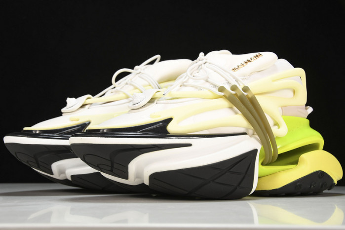 Balmain Sneakers FOR03