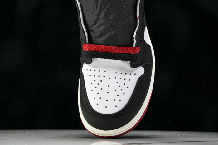 Air Jordan 1 High OG “Black Toe Reimagined”  DZ5485-106