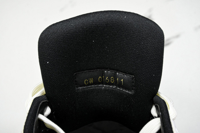 LV SNEAKER LOW FOR-LV186