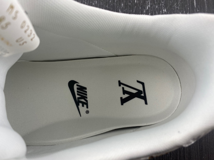 Nike Air Force 1 LV 052801