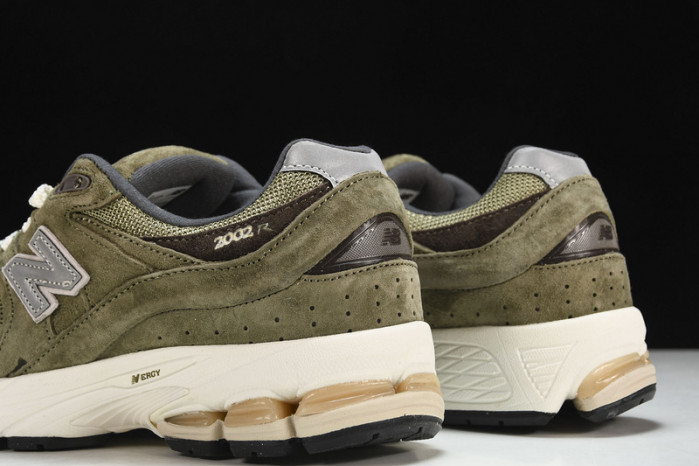New Balance yeeshoes M2002RHN
