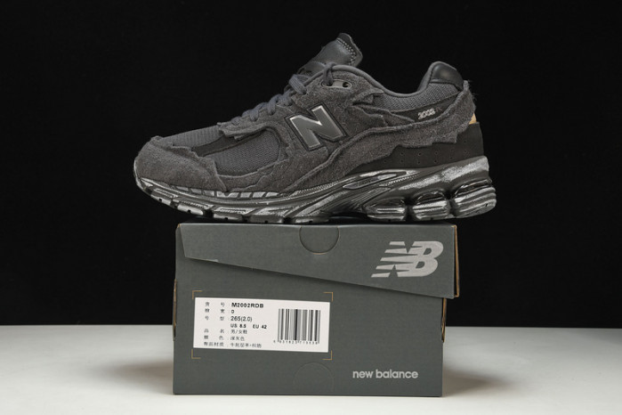 New Balance yeeshoes M2002RDB