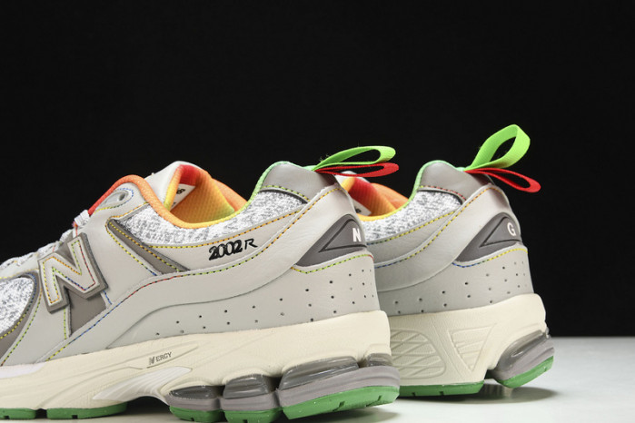 New Balance yeeshoes ML2002RGD