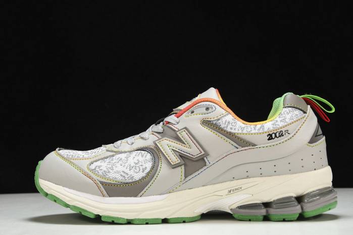 New Balance yeeshoes ML2002RGD