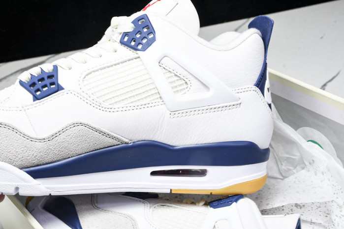 Air Jordan 4 Retro SB Navy  DR5415-100