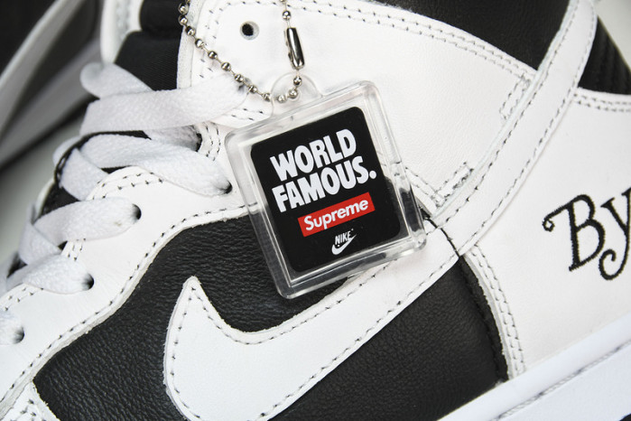 S*p*e x nike sb dunk high qs “by any means”S*p  dn3741-002