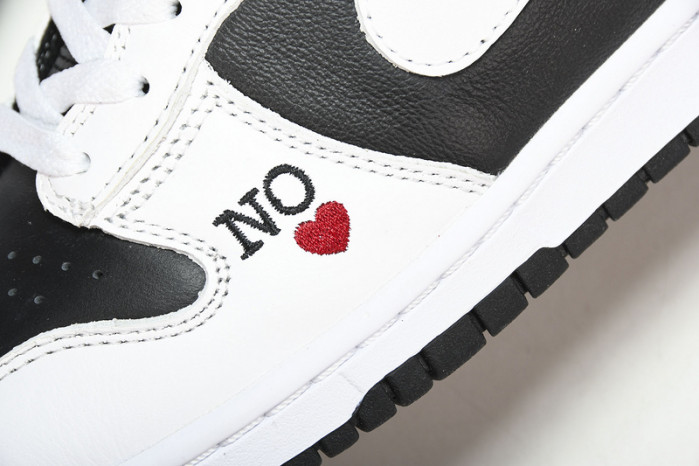 S*p*e x nike sb dunk high qs “by any means”S*p  dn3741-002