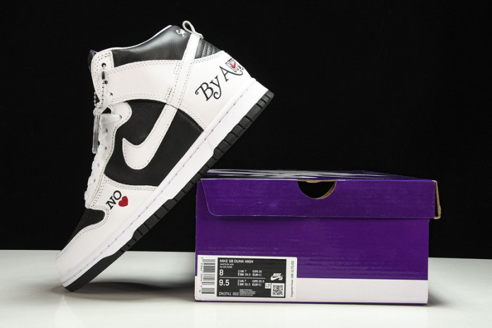 S*p*e x nike sb dunk high qs “by any means”S*p  dn3741-002