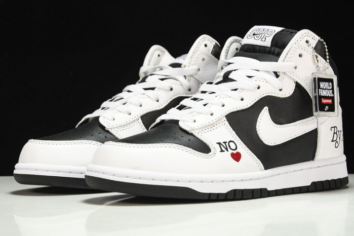 S*p*e x nike sb dunk high qs “by any means”S*p  dn3741-002