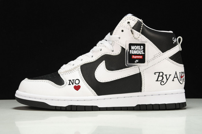 S*p*e x nike sb dunk high qs “by any means”S*p  dn3741-002