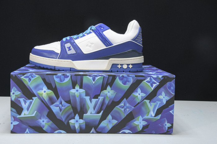 LV SNEAKER LOW YEE-007