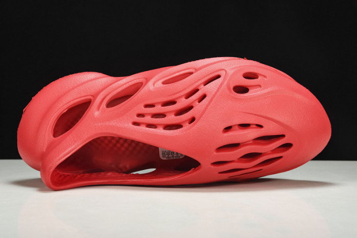 Adidas Yeezy Foam Runner Red CW3355