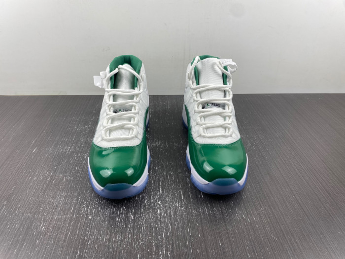Air Jordan 11 CT8012-113