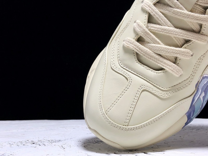 G*u*i trainer sneaker  576052 drw00 9522