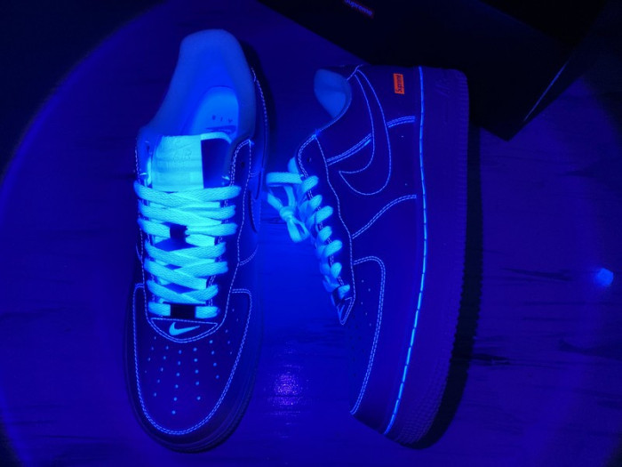 S*p*e x nike air force 1 cu9225-100