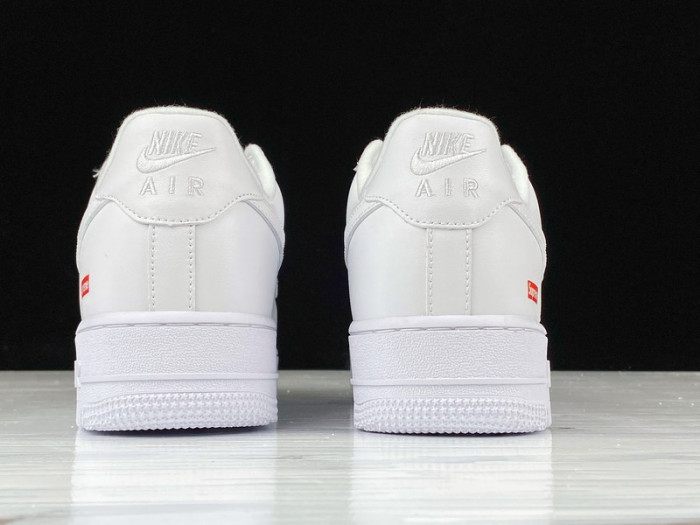 S*p*e x nike air force 1 cu9225-100