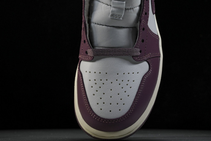 Air Jordan 1 Mid “Sky J Mauve”  BQ6472-050