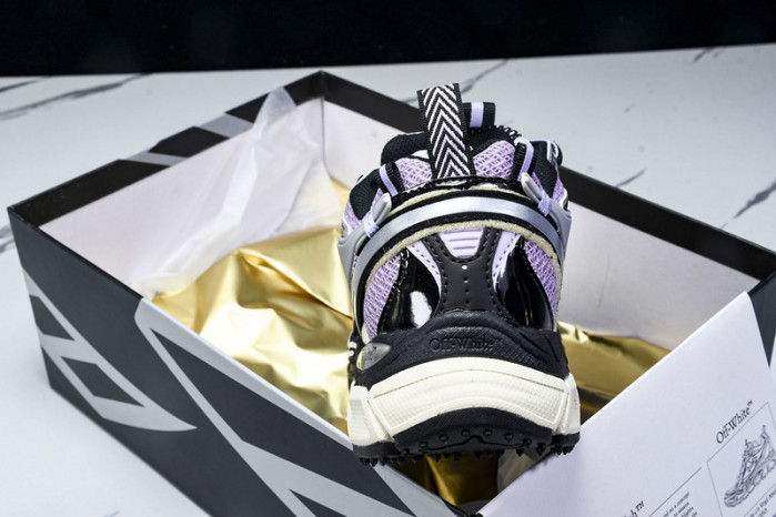 OF C/O  SNEAKER  FOR-041101