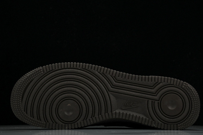 S*p*e x nike air force 1  “baroque brown" cu9225-200