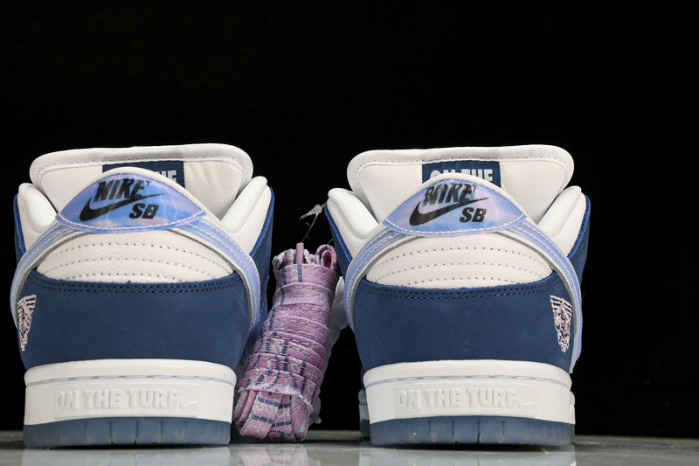 Born x Raised x Nike SB Dunk FN7819-400