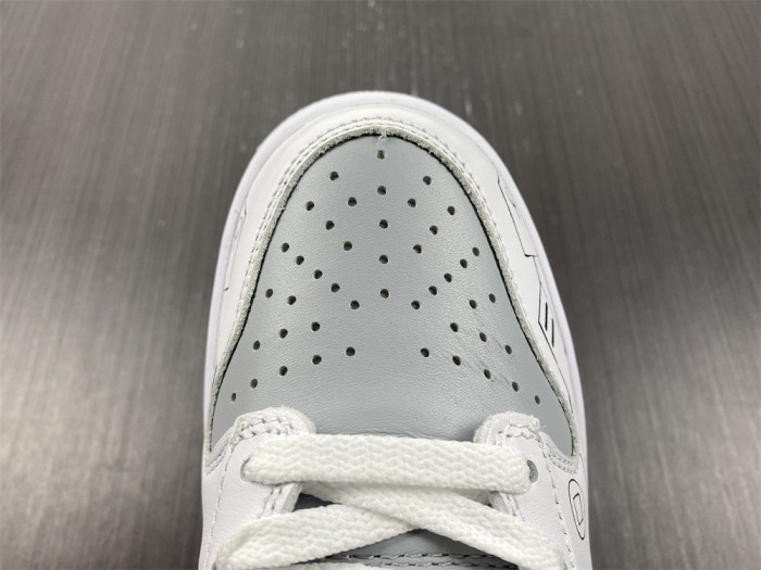 Nike SB Dunk High  CZ8149-101