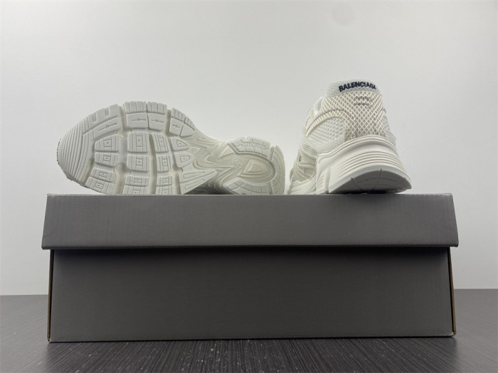 BLCG PHANTOM YEESHOES042101