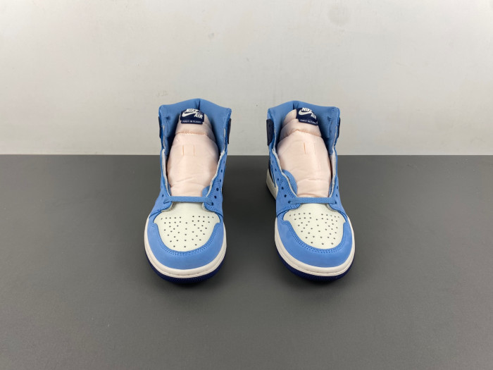 Air Jordan 1 High OG“First in Flight”  FD2596-400