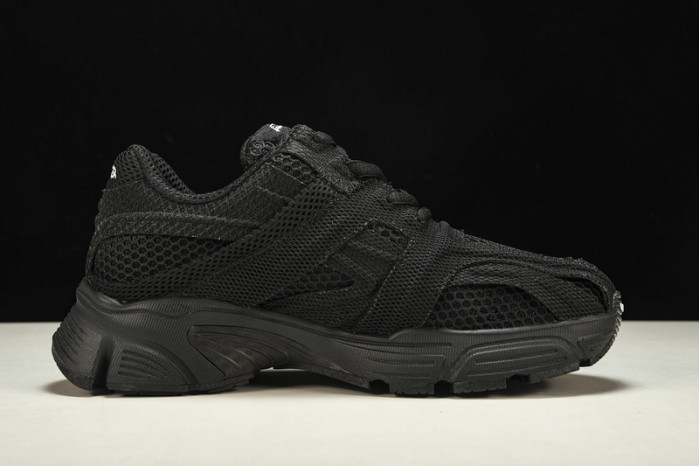 BLCG PHANTOM YEESHOES042801