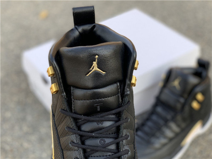 AIR JORDAN 12 RETRO 