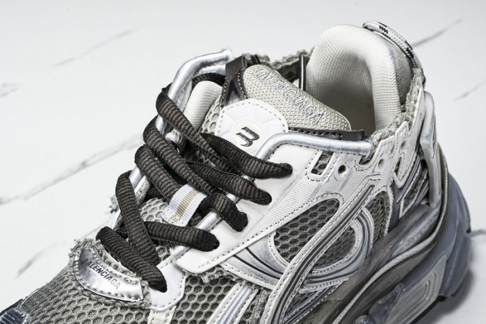 BLCG RUNNER  W3RMU-2000