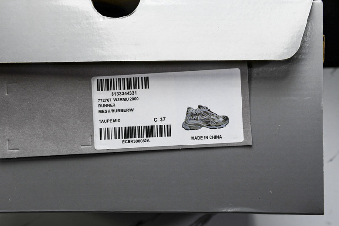 BLCG RUNNER  W3RMU-2000