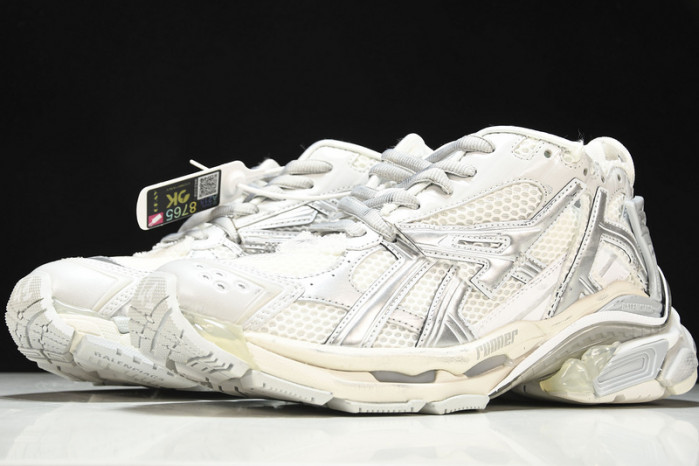 BLCG × RUNNER 7.0 W3RBL-8100