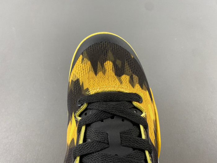 Nike Kobe 8  555286-077