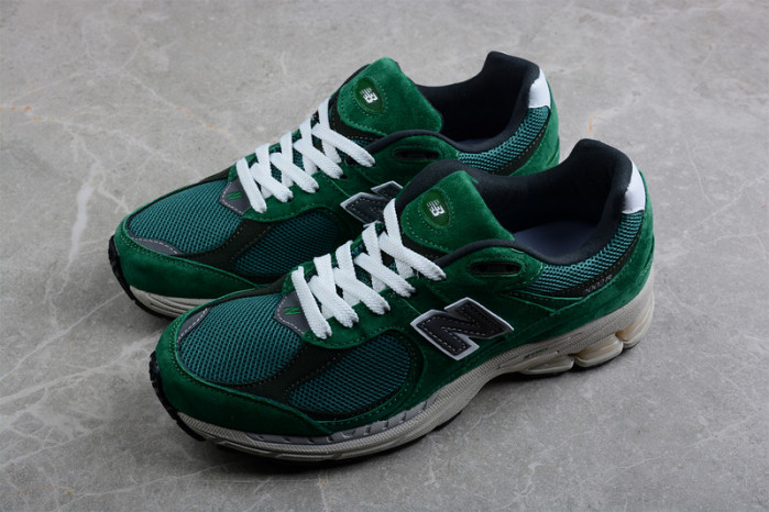 New* Balance WL2002 M2002RR1