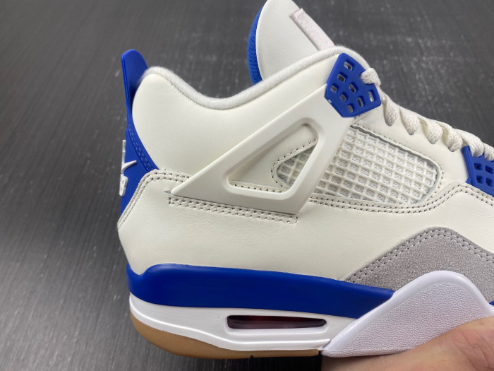 SB x Jordan 4 “Sapphire”   DR5415-104