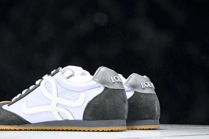 L*0ewe Ballet Runner  LW-FOR09