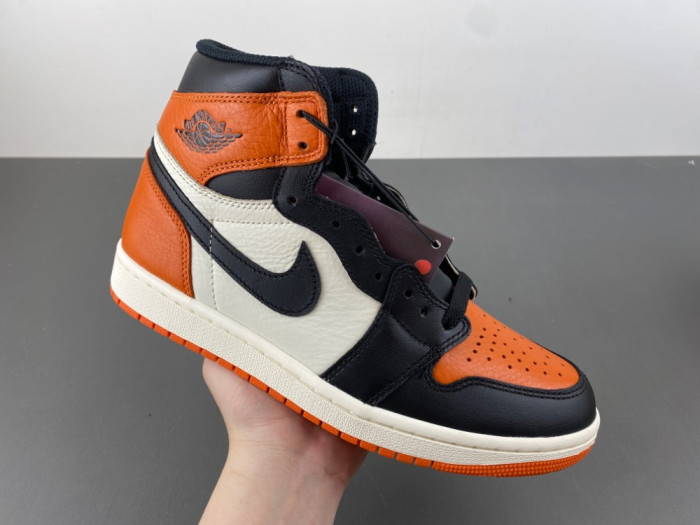 Air Jordan 1 High OG “Shattered Backboard”  DZ5485-008