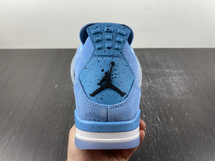 Air Jordan 4 Retro UNC PE AJ4 1032070