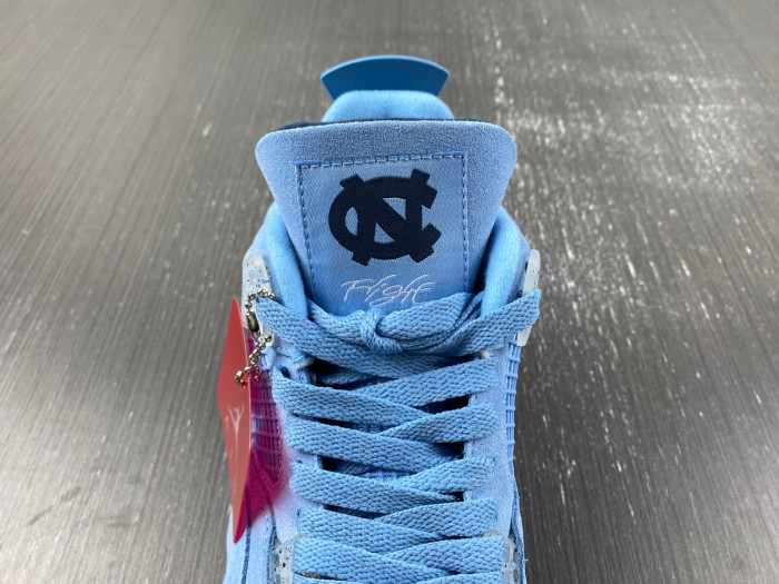 Air Jordan 4 Retro UNC PE AJ4 1032070