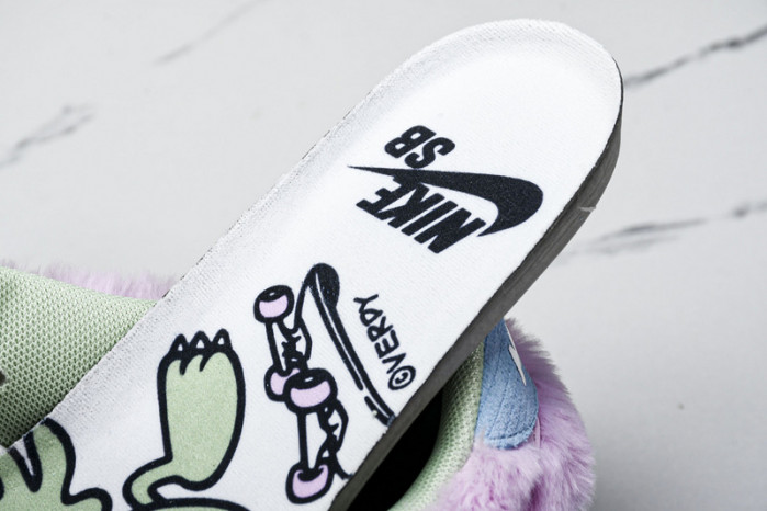 Verdy x Nike SB Dunk Low “Visty” FN6040-400