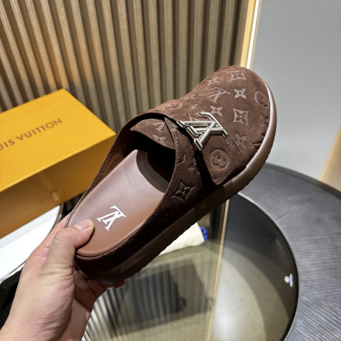 LV SLIPPERS