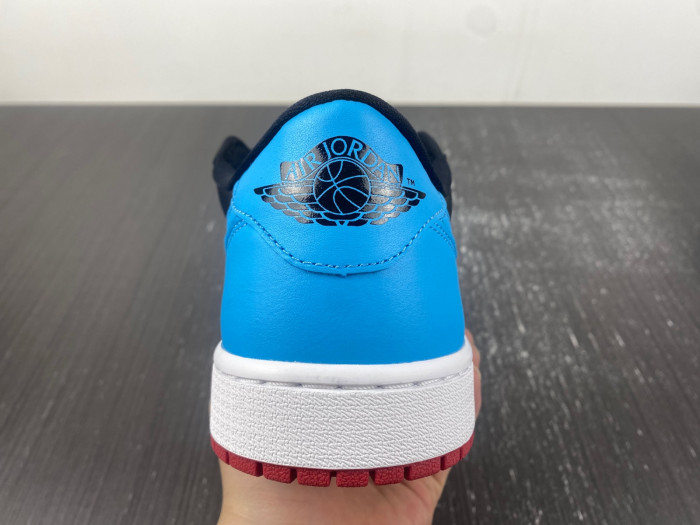 Air Jordan 1 Low OG WMNS “UNC to Chicago” CZ0775-046
