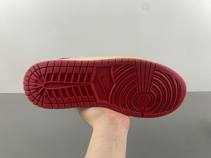 Trophy Room x Air Jordan 1 Low OG “Rookie Card: Home” HV6157-100