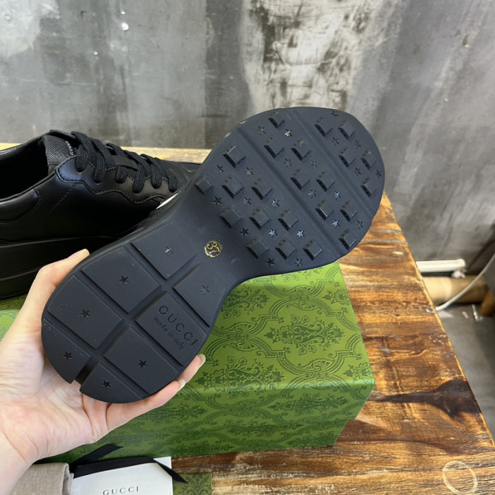 G*u*i trainer sneaker